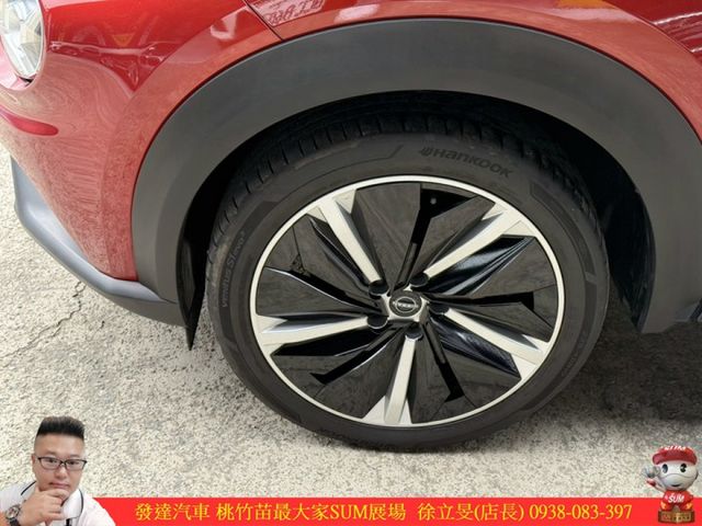 日產 JUKE 2022年 1.0 深紅 2078  第3張相片