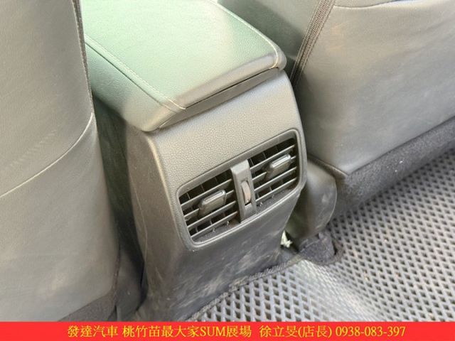 TOYOTA ALTIS 油電 2023年 1.8 灰 0876 統一  第10張相片
