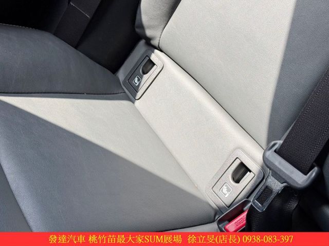 TOYOTA ALTIS 油電 2023年 1.8 灰 0876 統一  第11張相片