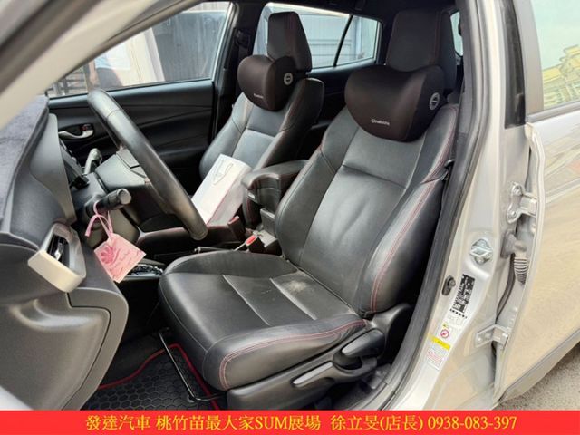 TOYOTA YARIS 2018年 1.5 銀 2627  第4張相片