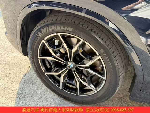 BMW X4 20I 2024年 2.0 黑 0698  第3張相片