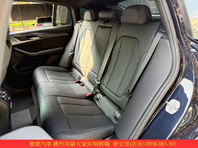 BMW X4 20I 2024年 2.0 黑 0698  第6張相片