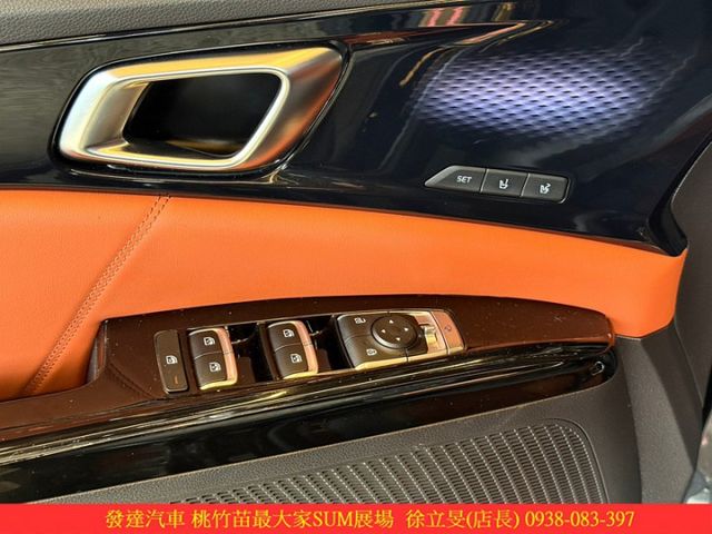 KIA CARNIVAL 柴油 2022年 2.2 黑 8800  第10張相片