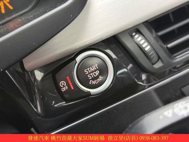 BMW X6 35I 2017年 3.0 黑 8838 順  第14張相片