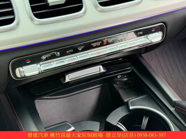 BENZ AMG GLE53 4MATIC+ COUPE 2022年 3.0 輕油電 黑 6366  第17張相片