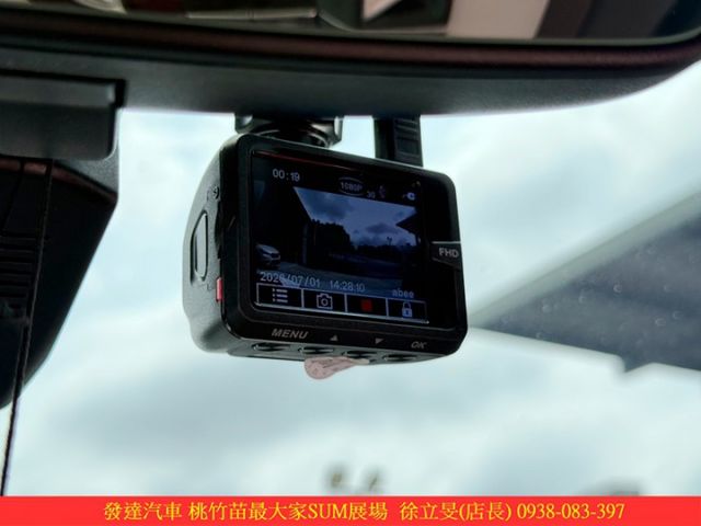 PORSCHE MACAN 2019年11月 2.0 白 6722  第16張相片