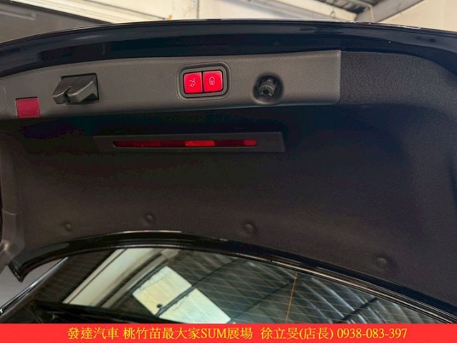 BENZ E53 4MATIC+ 2022年5 黑 #4406  第17張相片