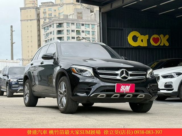 BENZ GLC300 2018年 2.0 黑 5263  第2張相片