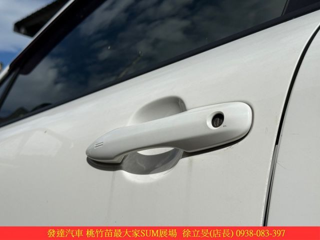 TOYOTA CC 汽油 2023年 1.8 白 5125 統一  第3張相片