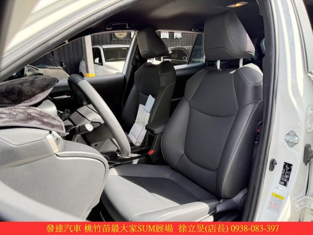 TOYOTA CC 汽油 2023年 1.8 白 5125 統一  第4張相片
