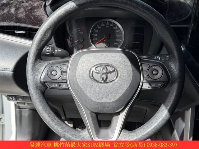 TOYOTA CC 汽油 2023年 1.8 白 5125 統一  第7張相片