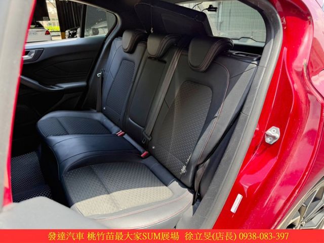 福特 FOCUS ST 2020年 1.5 紅 Lommel 0206  第6張相片