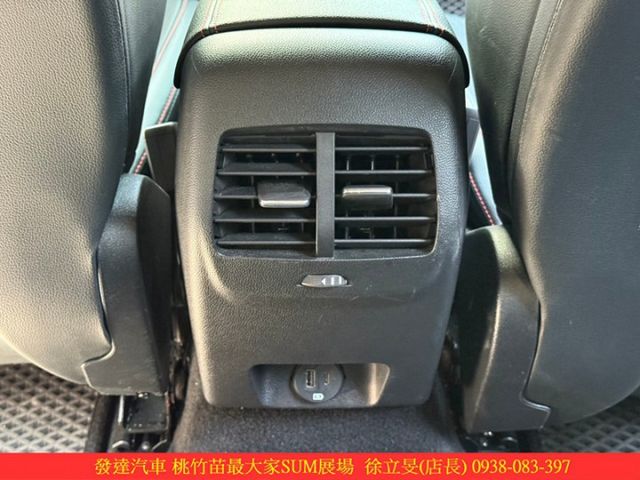 福特 FOCUS ST 2020年 1.5 紅 Lommel 0206  第10張相片
