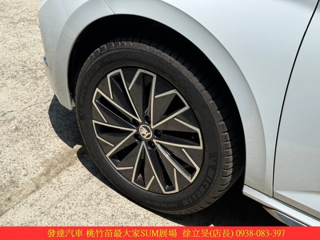 SKODA KAMIQ 2020年 1.5 白 6155  第3張相片