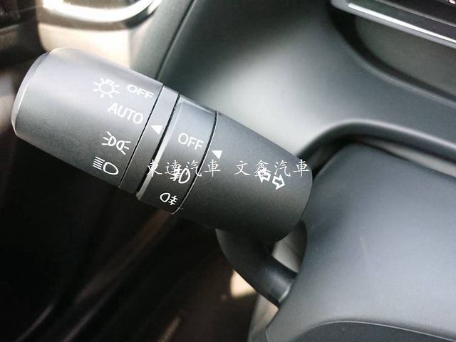 MAZDA馬自達 MAZDA 3  第10張相片