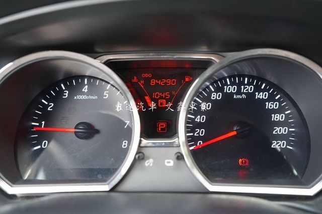 NISSAN日產 LIVINA  第20張相片