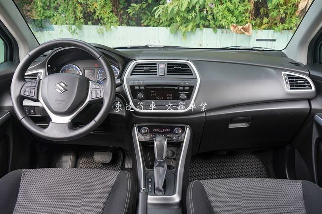 SUZUKI鈴木 SX4  第5張相片