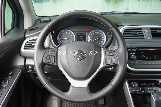 SUZUKI鈴木 SX4  第11張相片