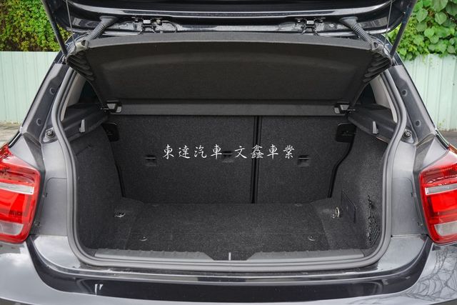 BMW寶馬 116I  第6張相片
