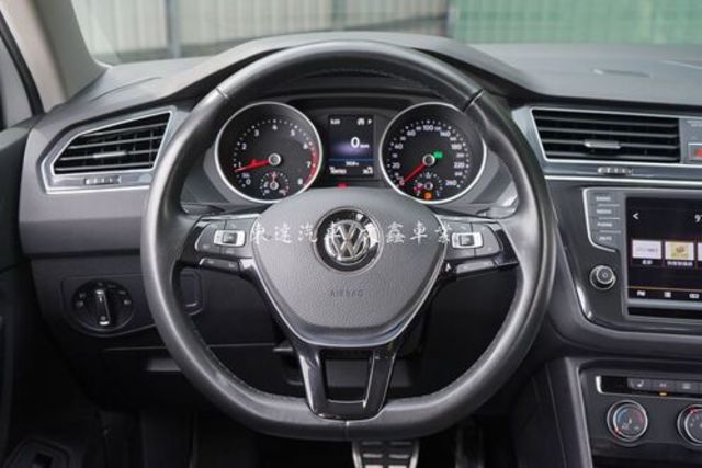 VOLKSWAGEN福斯 TIGUAN  第13張相片