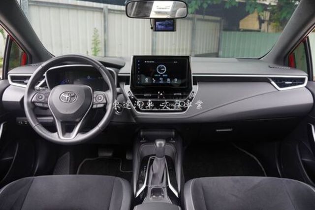 TOYOTA豐田 AURIS  第12張相片