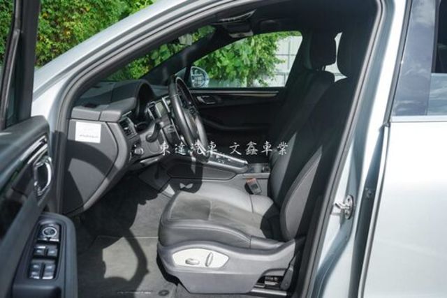 PORSCHE保時捷 MACAN S  第7張相片