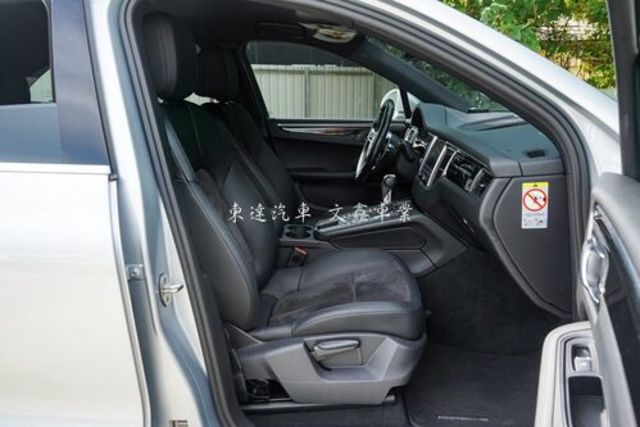 PORSCHE保時捷 MACAN S  第10張相片