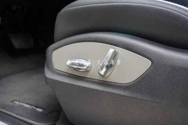 PORSCHE保時捷 MACAN S  第17張相片