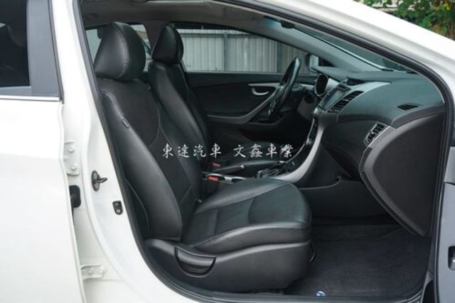 HYUNDAI現代 ELANTRA  第11張相片