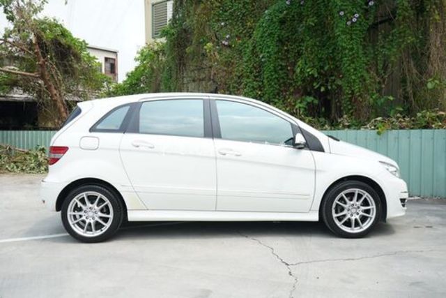 M-BENZ賓士 B170  第5張相片