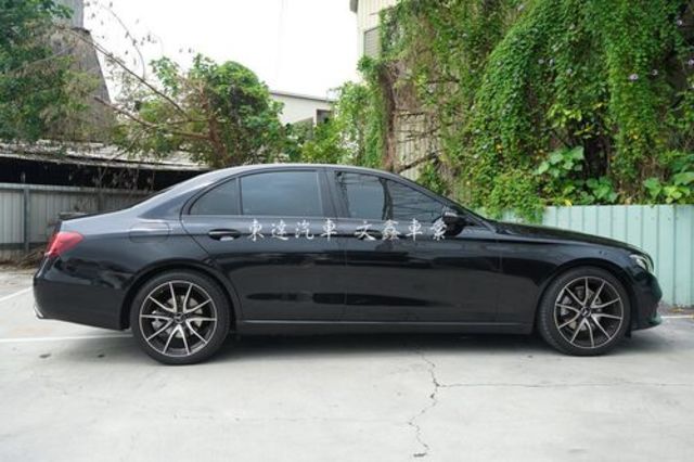 M-BENZ賓士 E200  第5張相片