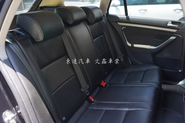 VOLKSWAGEN福斯 GOLF VARIANT  第10張相片