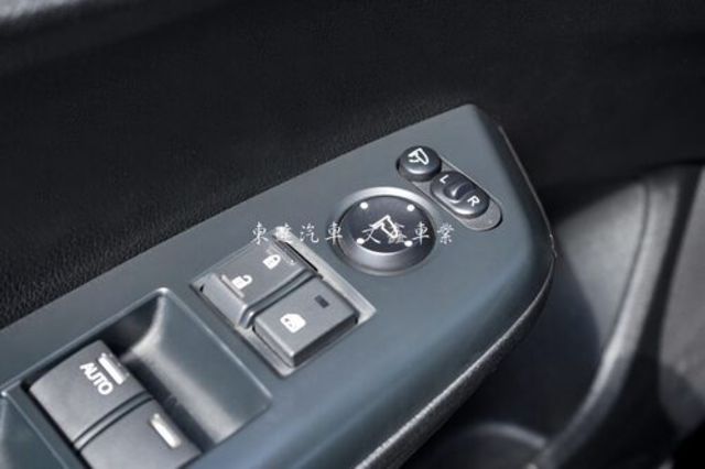 HONDA本田 CIVIC  第16張相片