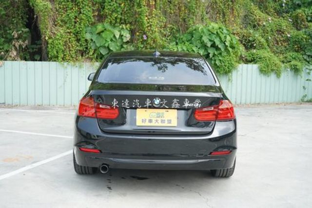 BMW寶馬 320I  第4張相片