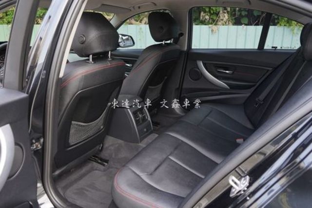 BMW寶馬 320I  第8張相片