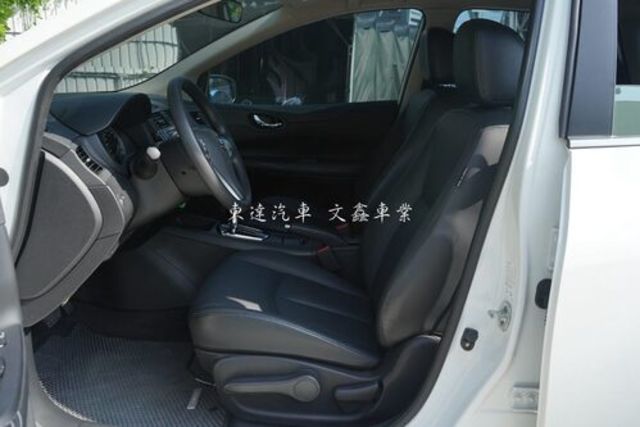 NISSAN日產 TIIDA  第7張相片
