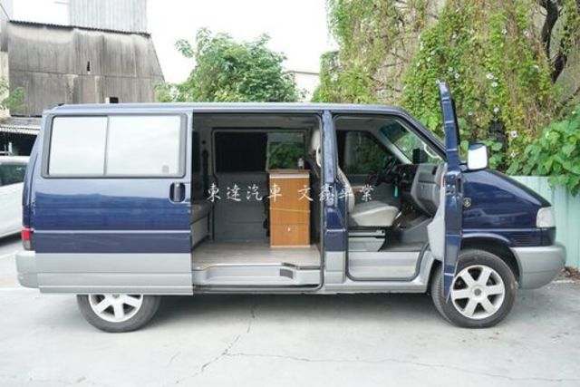 VOLKSWAGEN福斯 T4 CARAVELLE VR6  第7張相片