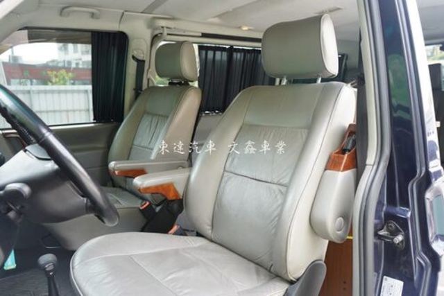 VOLKSWAGEN福斯 T4 CARAVELLE VR6  第9張相片