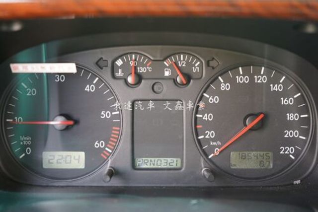 VOLKSWAGEN福斯 T4 CARAVELLE VR6  第15張相片