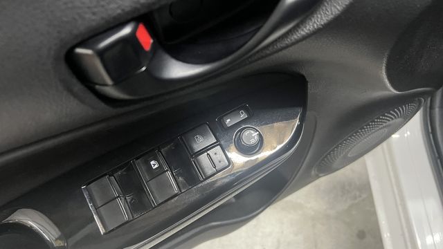 TOYOTA豐田 YARIS  第7張相片
