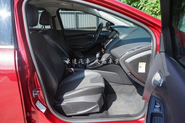 FORD福特 FOCUS  第11張相片