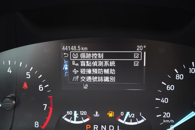 FORD福特 KUGA  第20張相片