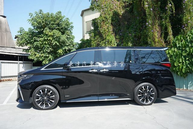 TOYOTA豐田 ALPHARD  第6張相片