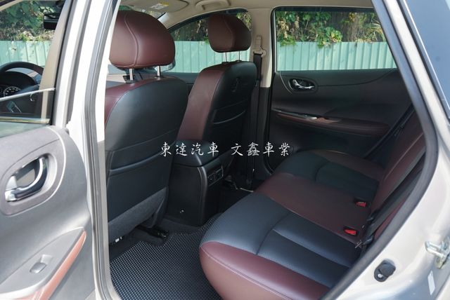 NISSAN日產 TIIDA  第19張相片