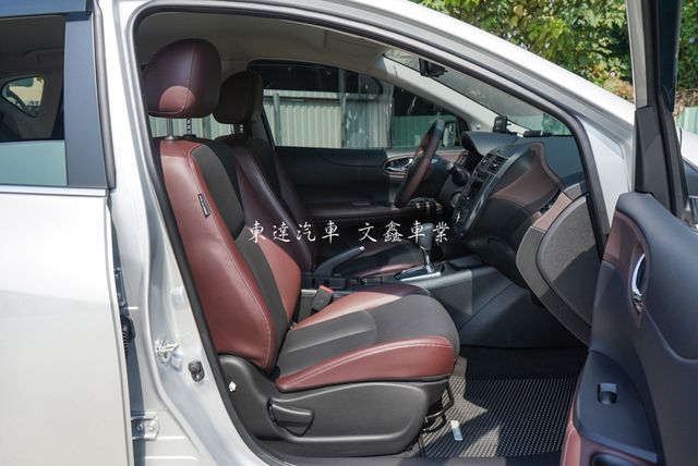 NISSAN日產 TIIDA  第23張相片