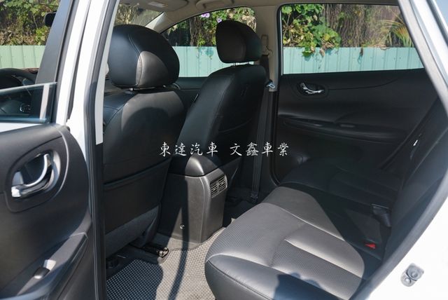 NISSAN日產 TIIDA  第21張相片