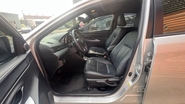 TOYOTA豐田 YARIS  第9張相片