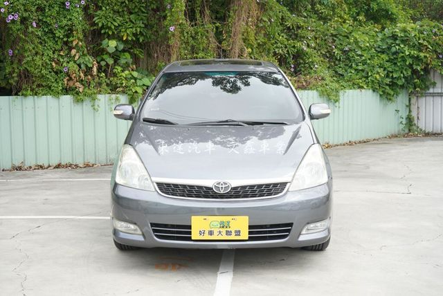 TOYOTA豐田 WISH  第3張相片