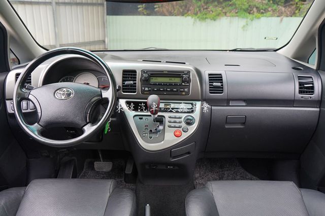 TOYOTA豐田 WISH  第25張相片