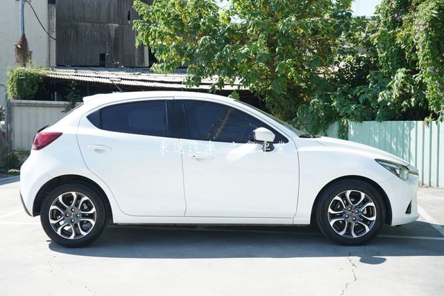 MAZDA馬自達 MAZDA 2  第3張相片
